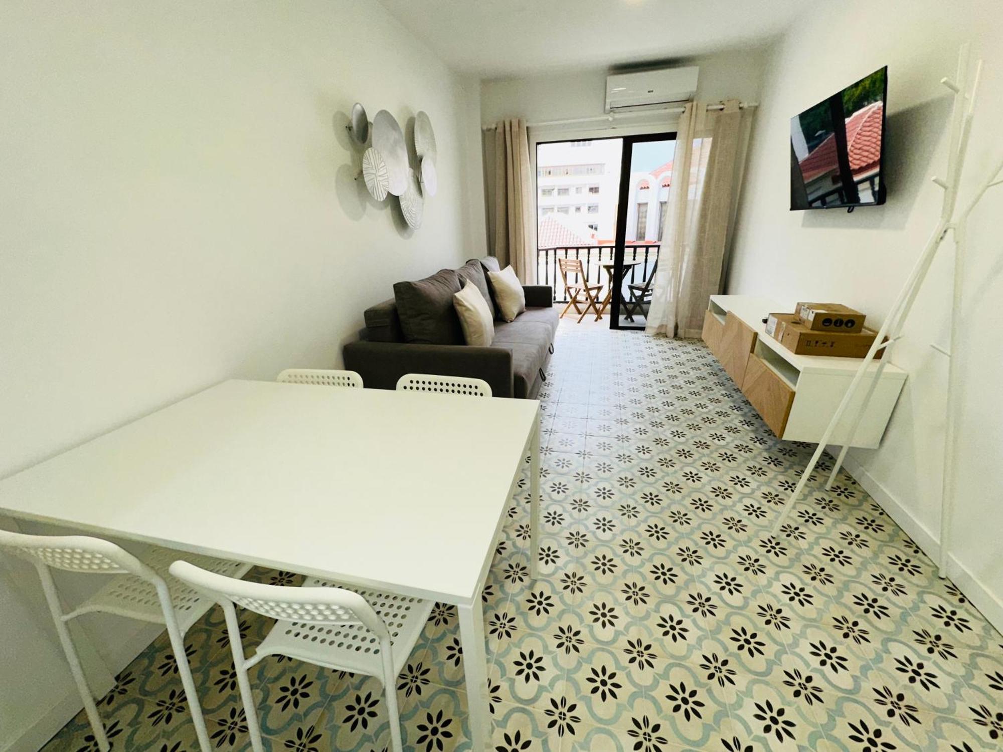 Central Flat Los Cristianos Square Guincho  Εξωτερικό φωτογραφία